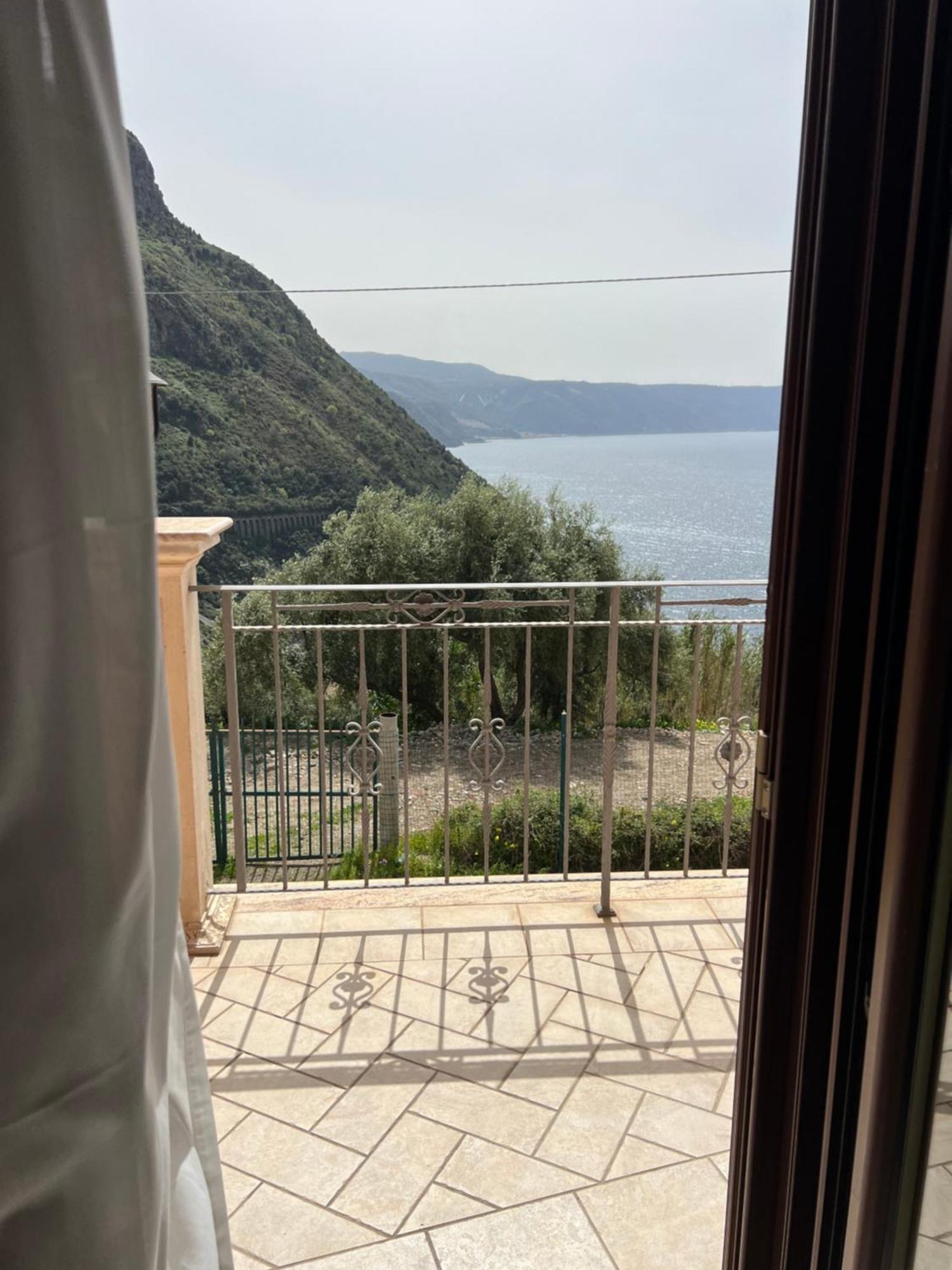 La Marinella Lägenhet Palmi Exteriör bild